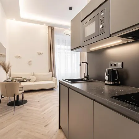 K51 - Kiraly Boutique - Location By Bqa *