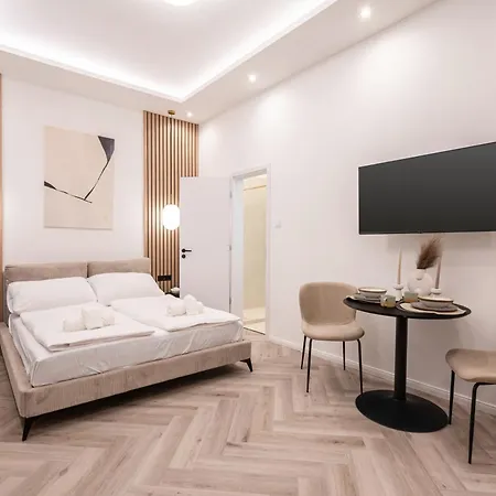 K51 - Kiraly Boutique - Location By Bqa